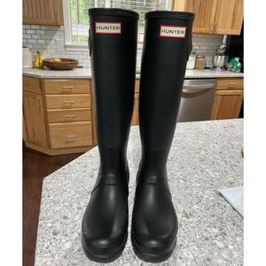 Women’s Matte Black Tall Hunter Boot